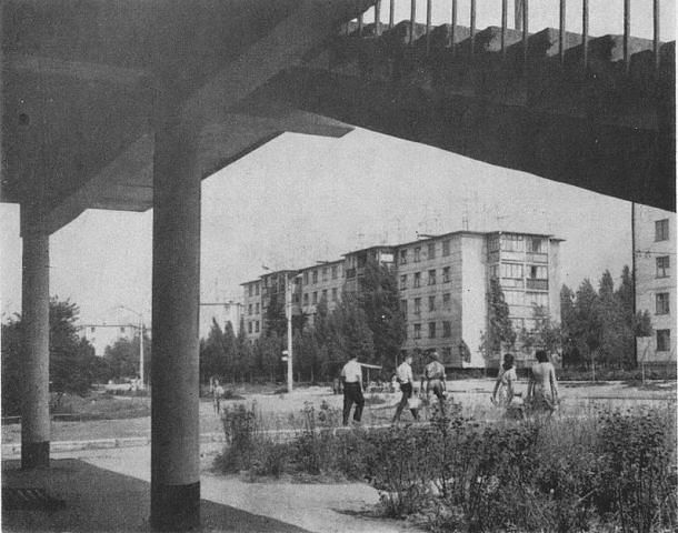 Вид от ресторана Альбина, после Тернополь по улице Юности